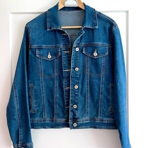 💥Denim Jacket, Medium, excellent condition